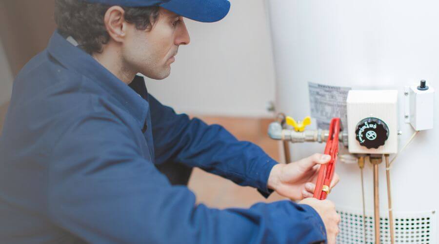 Local annual plumbing maintenance in Lorain, OH